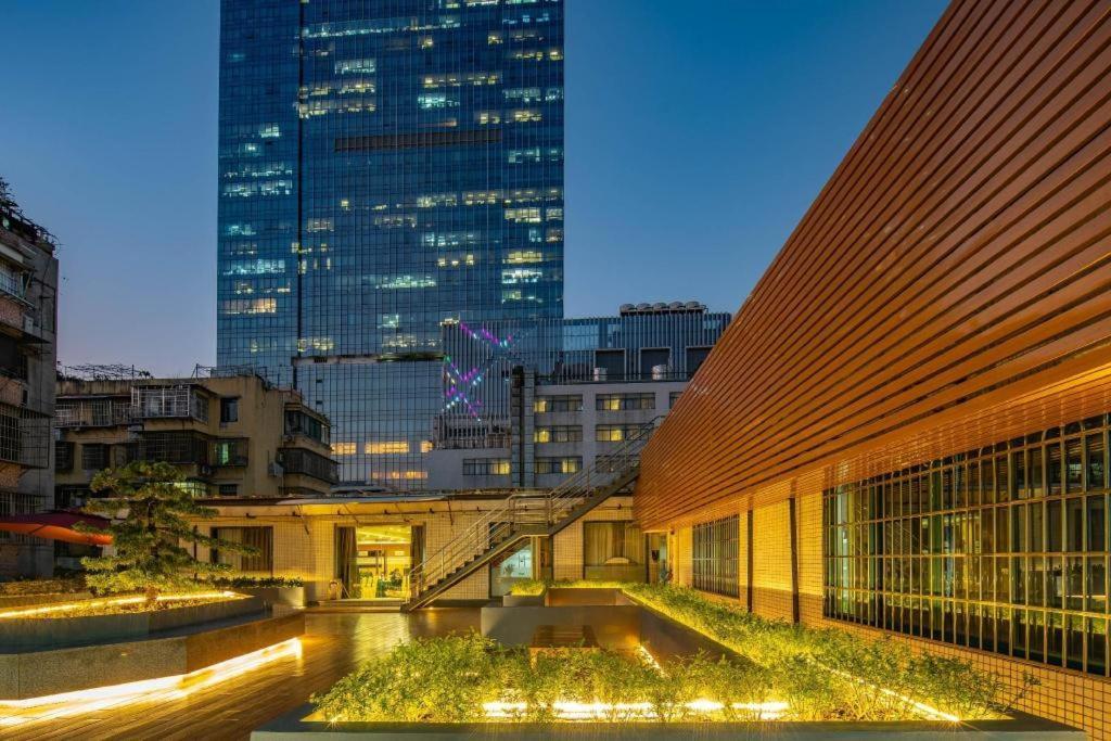 Guangzhou Seaman Hotel-Line 2 Jiangnanxi Station Exterior photo